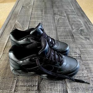 Dr. Scholl oil and slip resistant work shoes.  Men’s 8.5 EE.  Black.